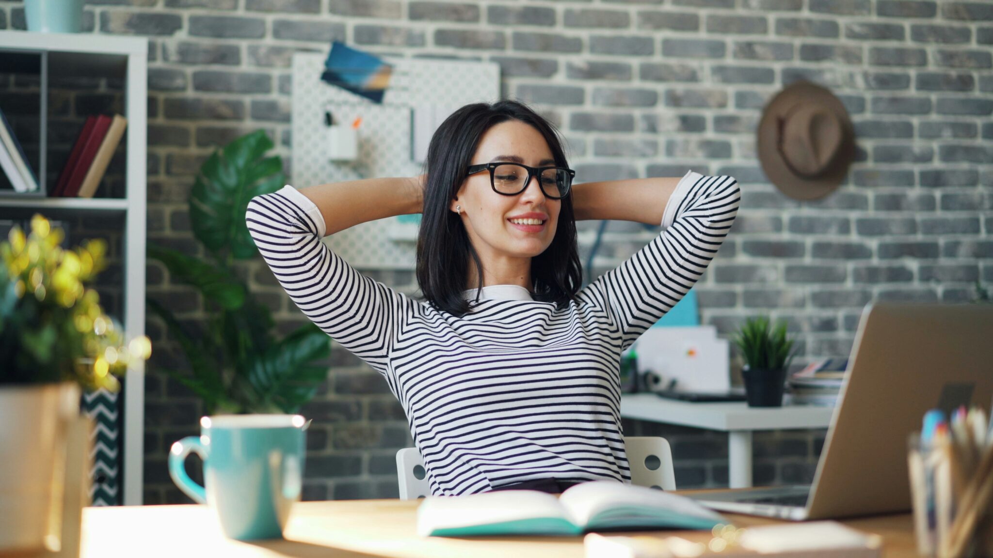 gThankYou offers solutions for your gift-giving challenges. 